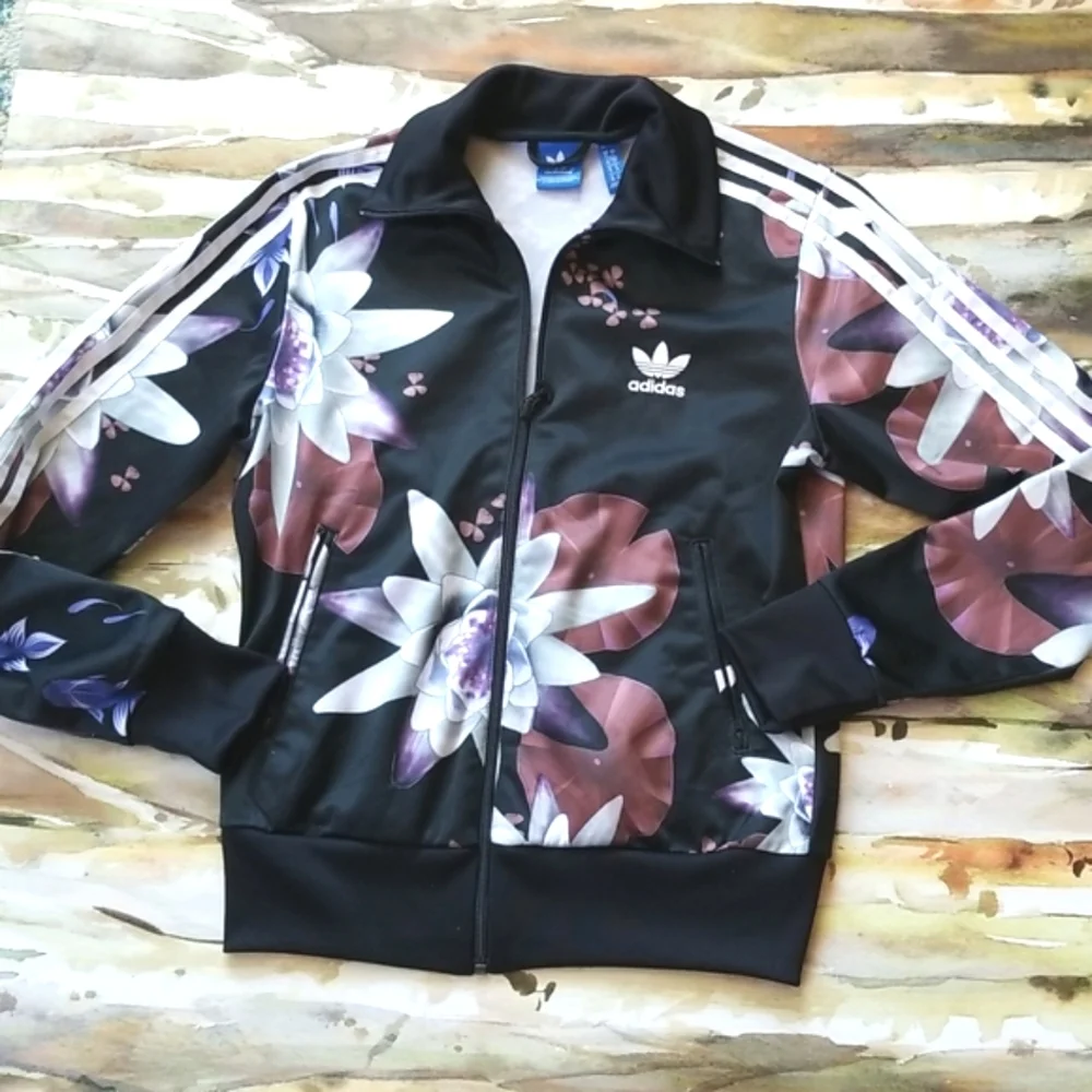 ADIDAS x FARM RIO Collab Limited Edition 2014 LOTUS Zip Black Track Jacket S NEW - Picture 2 of 16